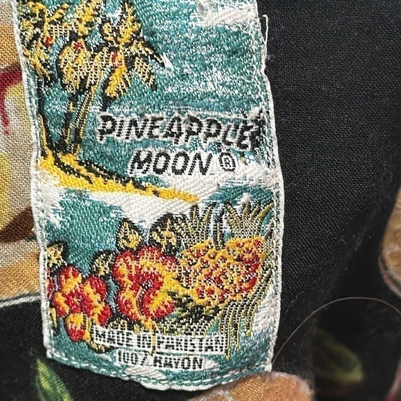 PINEAPPLE MOON Men’s Black Casual Button Down Cocktail Shirt Size L - Picture 4 of 5